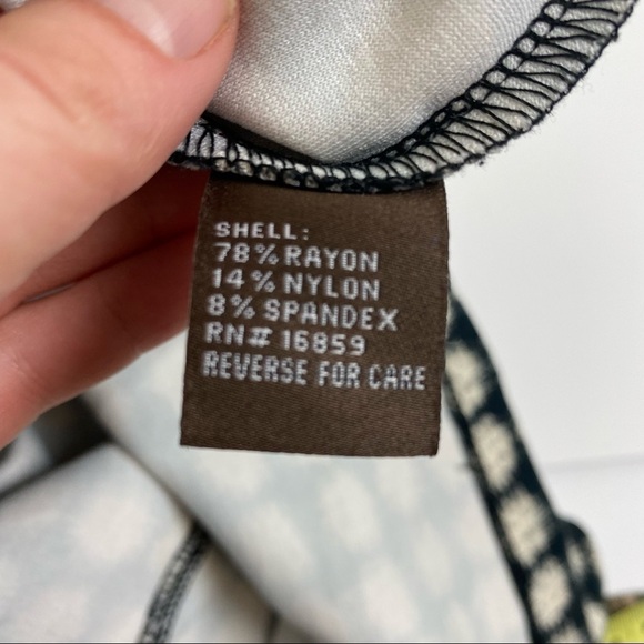 J. McLaughlin Dress print office work or casual XS - Picture 5 of 6